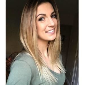 Meet your Posher, Danielle